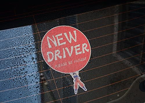 ODQODK Нов Драйвер Аниме Стикер за Автомобил Забавен Студент Водачът на Колата Стикер Върху Бронята на Прозореца