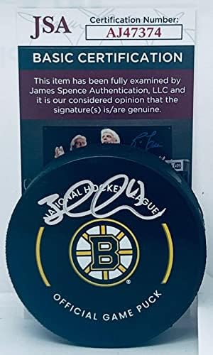 Брад Маршан е подписал Официалната игра шайбата Бостън Бруинс с автограф от JSA - за Миене на НХЛ с автограф